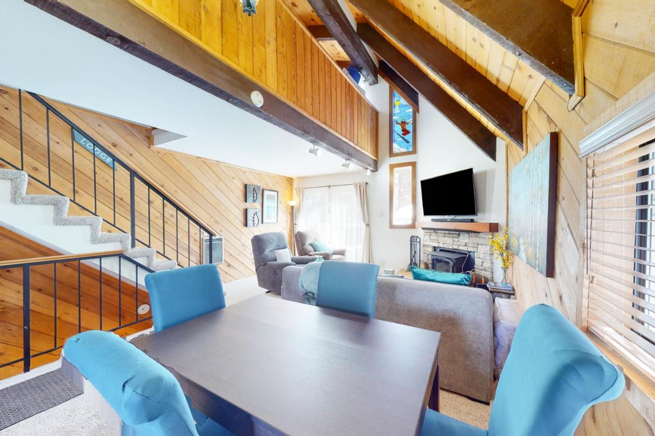 Mammoth View 45
